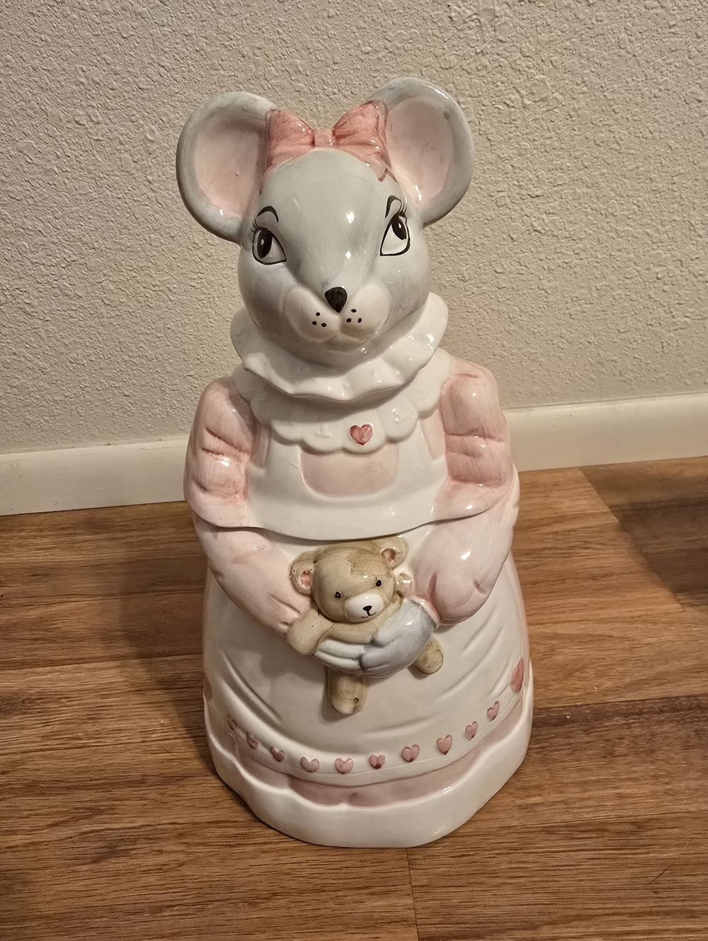 Vibtage 1990 House Of Loyde "Melinda Mouse" Ceramic Cookie Jar